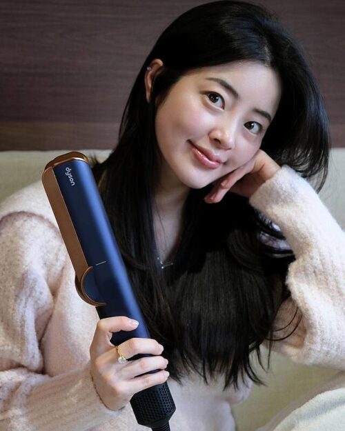 اتو و‌حالت دهنده ی مو دایسون مدل Airstrait Ht01 (سورمه‌ای/مسی) ،ارسال فوری، ضمانت اصالت مادام العمرکالا+ضمانت سلامت کالا+ضمانت تست کالا | esmilicenter airstrait blue 1